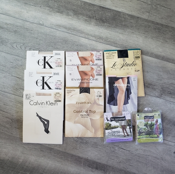 Accessories - Lot of size c womans pantyhose nwt
